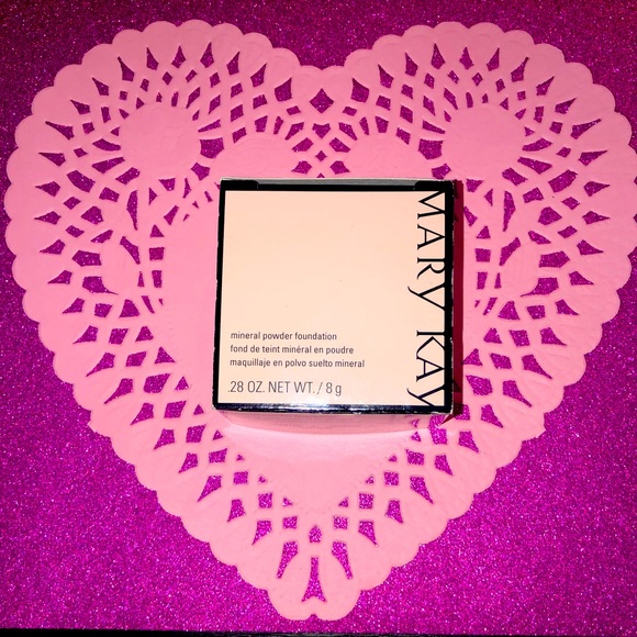 Mary Kay mineral powder foundation